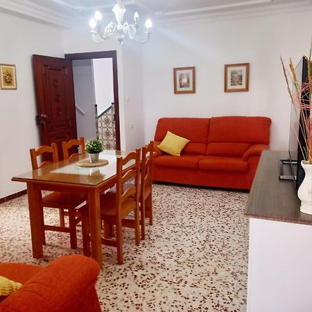 Апартаменти Piso Carmen Solo Familias Коніль-де-ла-Фронтера Екстер'єр фото
