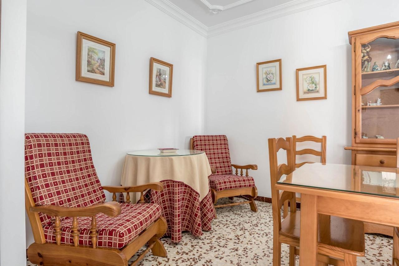 Апартаменти Piso Carmen Solo Familias Коніль-де-ла-Фронтера Екстер'єр фото